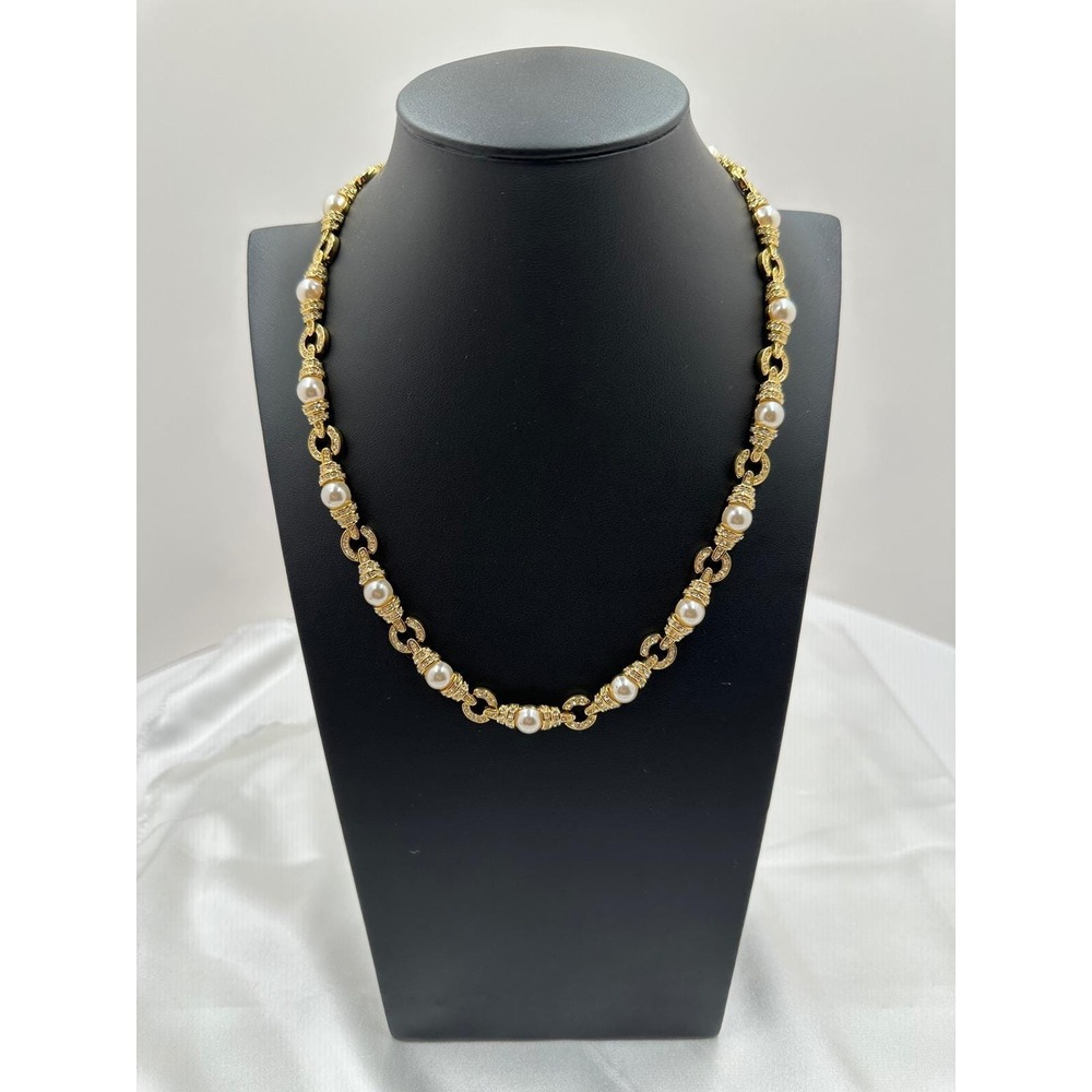 Limited Production JBK Camrose & Kross Pearl Crystal Gold Tone Link Necklace